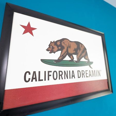 Cozy Hollywood Get Away Bed & Breakfast Los Angeles Exterior photo