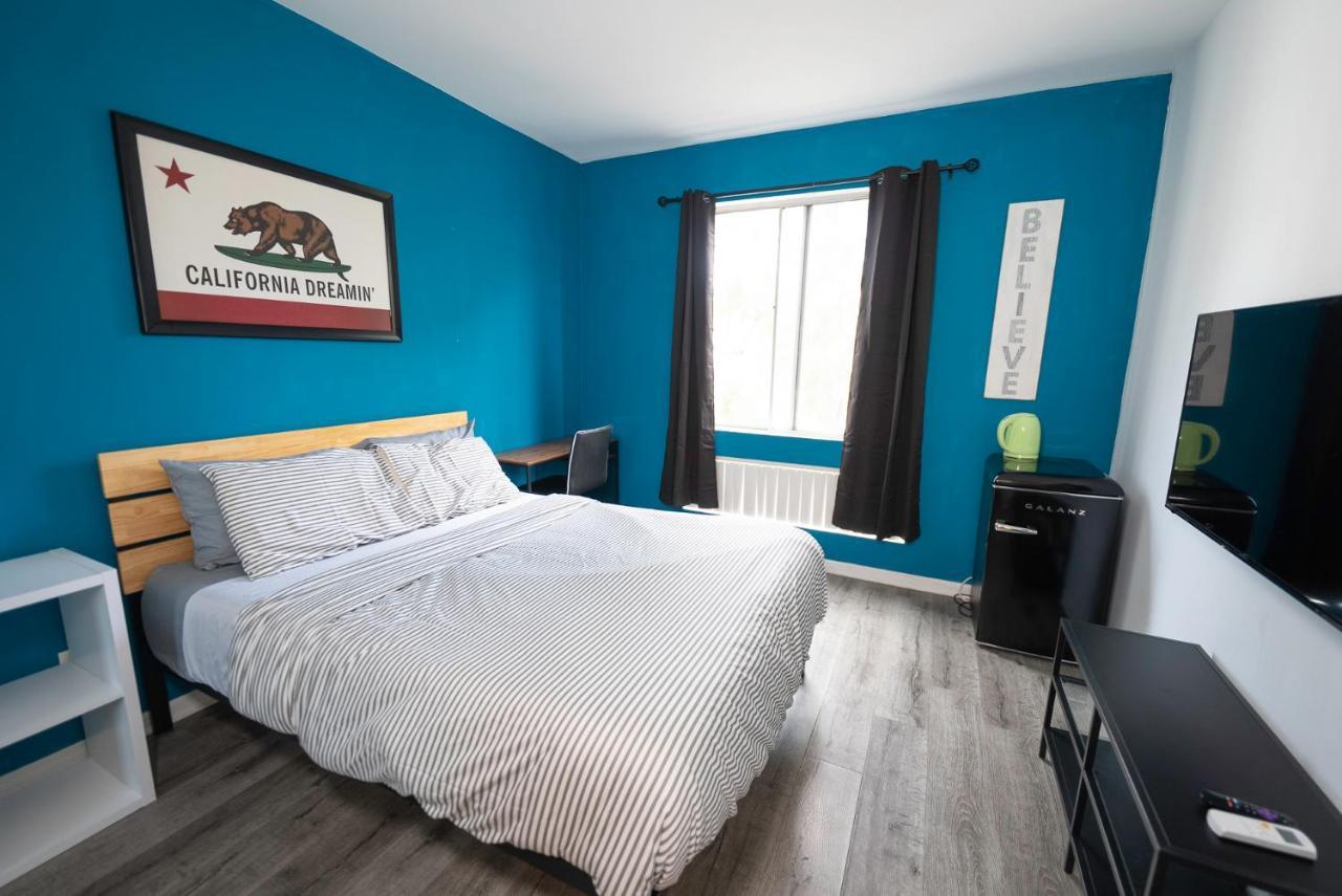 Cozy Hollywood Get Away Bed & Breakfast Los Angeles Exterior photo